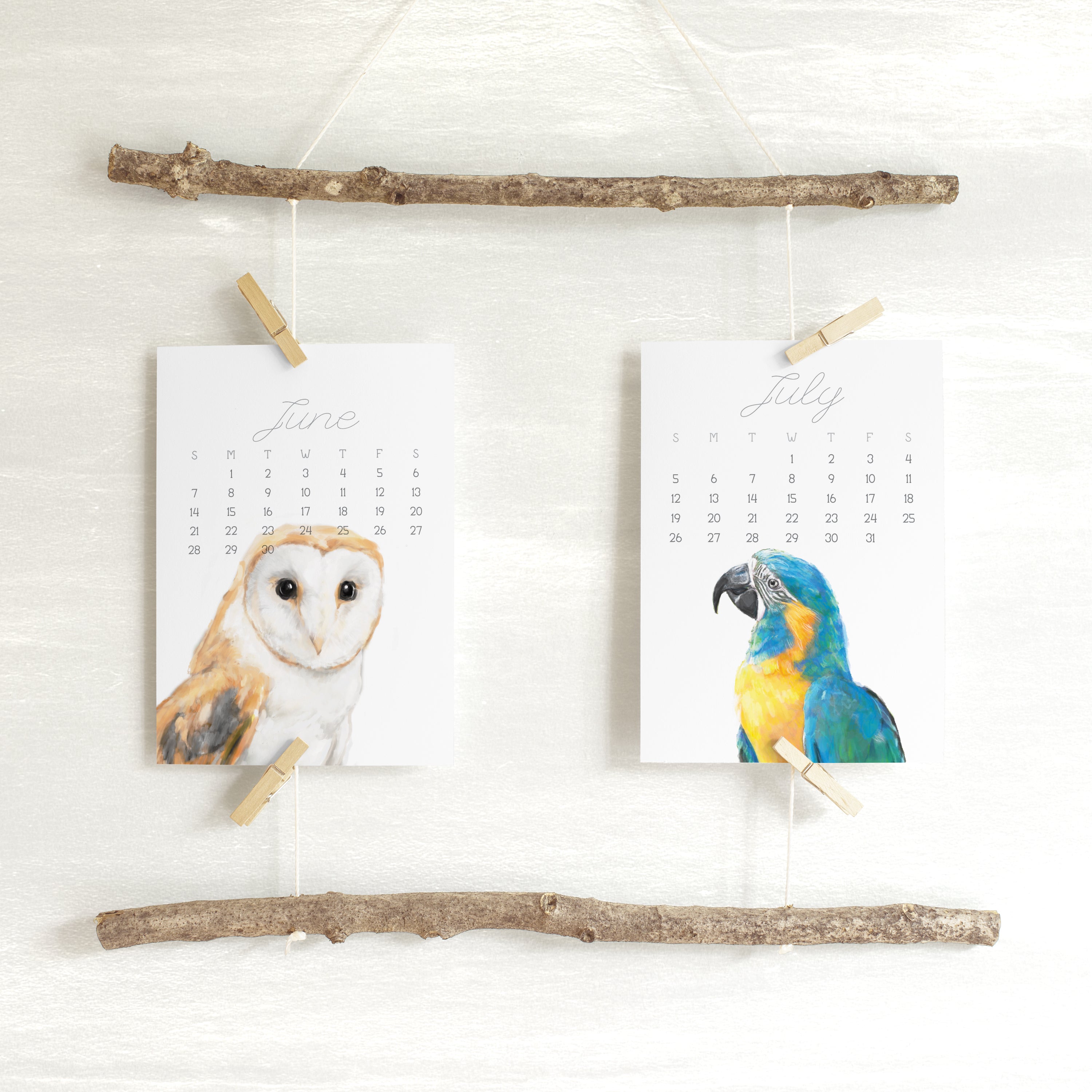 2026 Desk Calendar: Bird