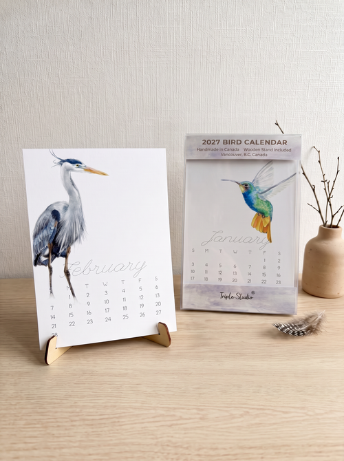 2027 Desk Calendar: Bird